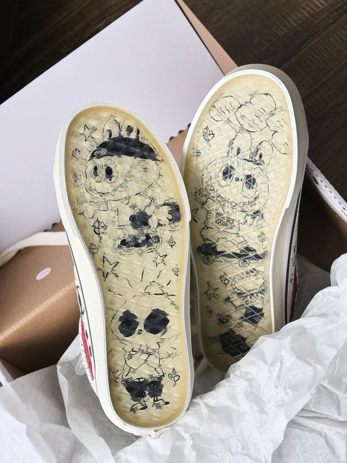 Vans 联名鞋
